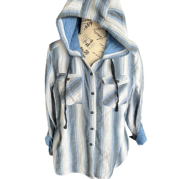 Boston Traders - Picture 3 of 3